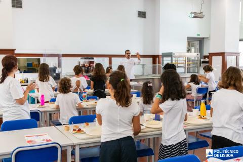 Brincar e Aprender" no Politécnico de Lisboa | Atelier de Cozinha "Vem fazer o teu almoço"